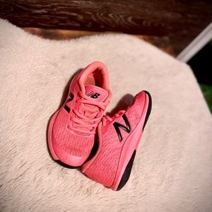 New Balance Girls Tennis Shoe
